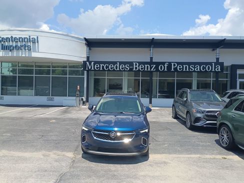 Used 2022 Buick Envision Avenir w/ Technology Package II FWD image 1