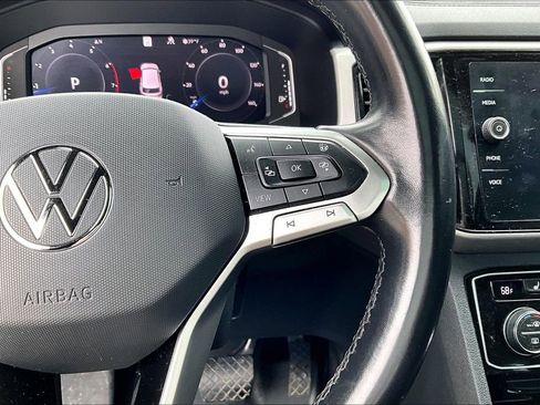 Used 2020 Volkswagen Atlas Cross Sport SEL AWD/4WD image 18