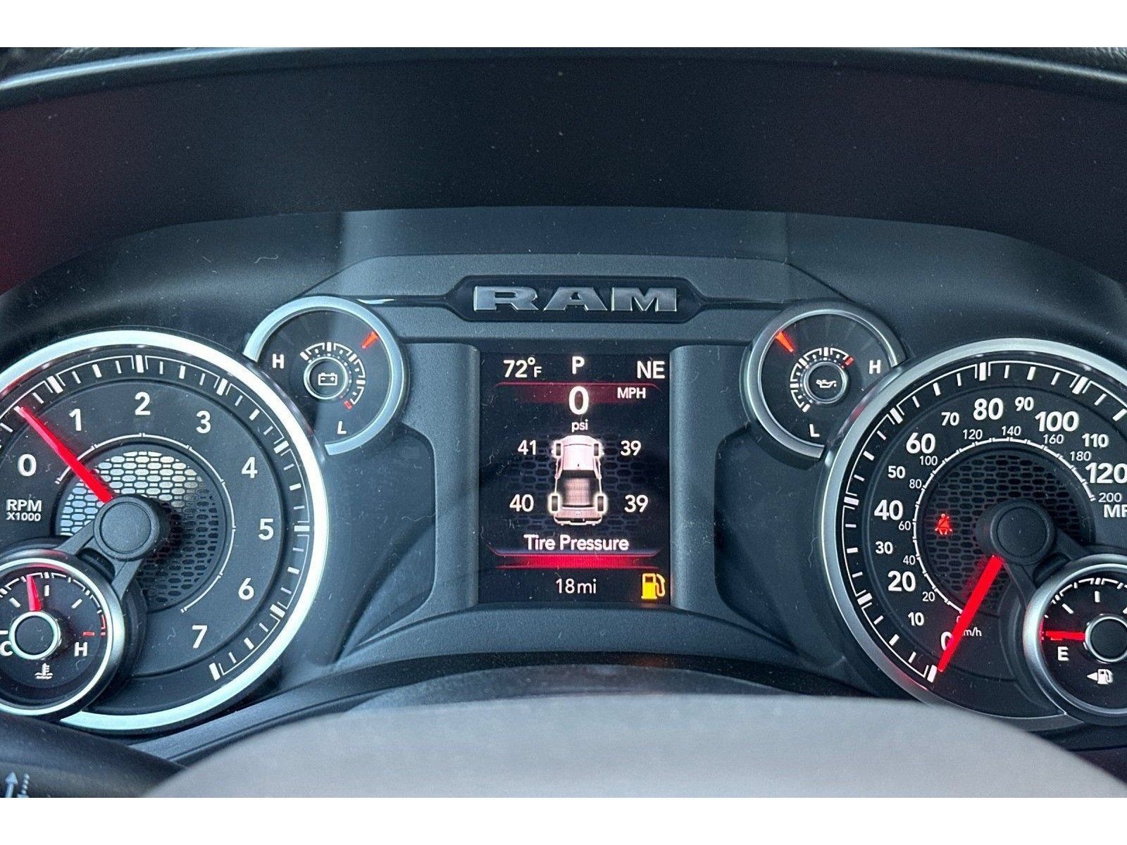 New 2026 RAM 1500 Big Horn AWD/4WD image 24