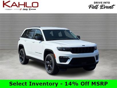 New 2025 Jeep Grand Cherokee Limited w/ Black Appearance Package