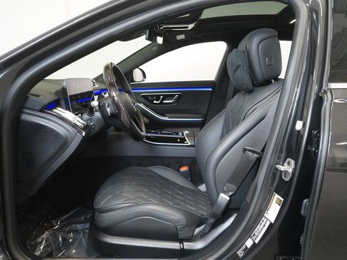 Certified 2026 Mercedes-Benz S 580 4MATIC Sedan image 11