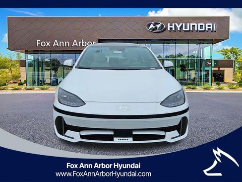 New 2025 Hyundai Ioniq 6 Limited image 8