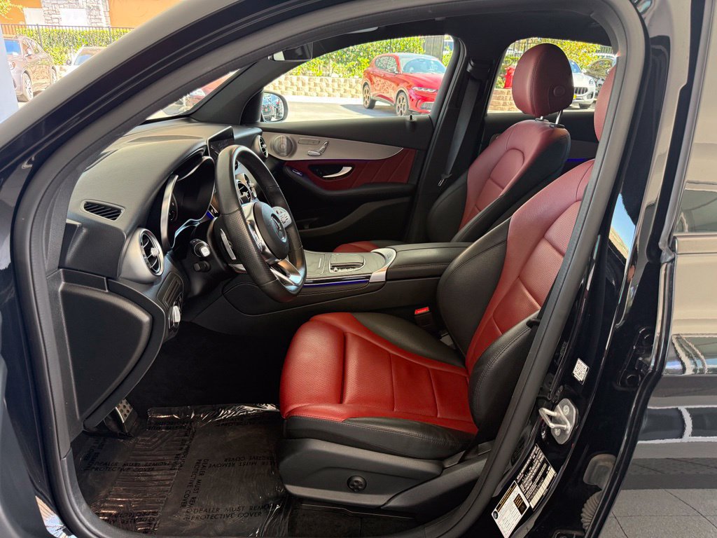 Used 2020 Mercedes-Benz GLC 300 4MATIC Coupe image 9