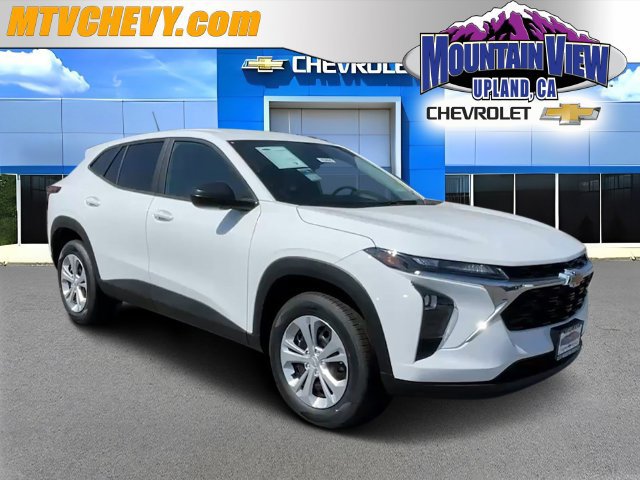New 2026 Chevrolet Trax LS w/ Driver Confidence Package FWD image 1
