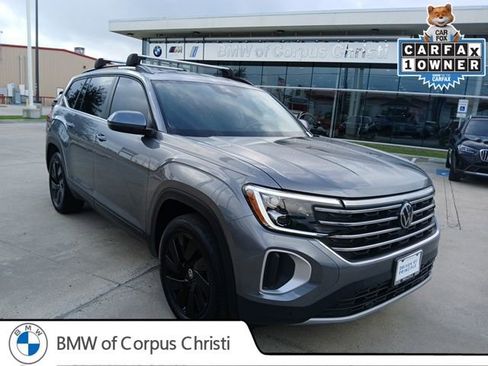 Used 2024 Volkswagen Atlas SE w/ Black Wheel Package image 1