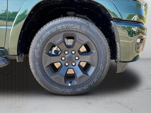 New 2026 RAM 1500 Big Horn AWD/4WD image 34