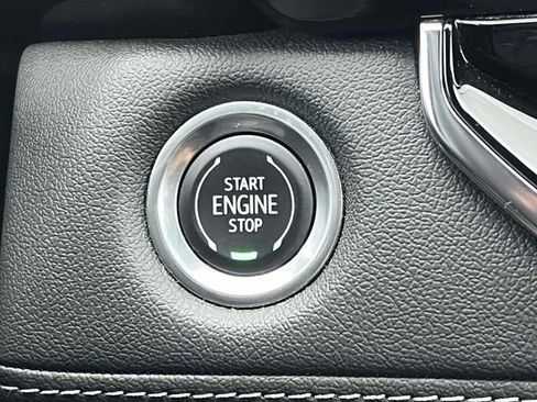 Used 2023 Chevrolet Colorado LT w/ LT Convenience Package RWD image 26