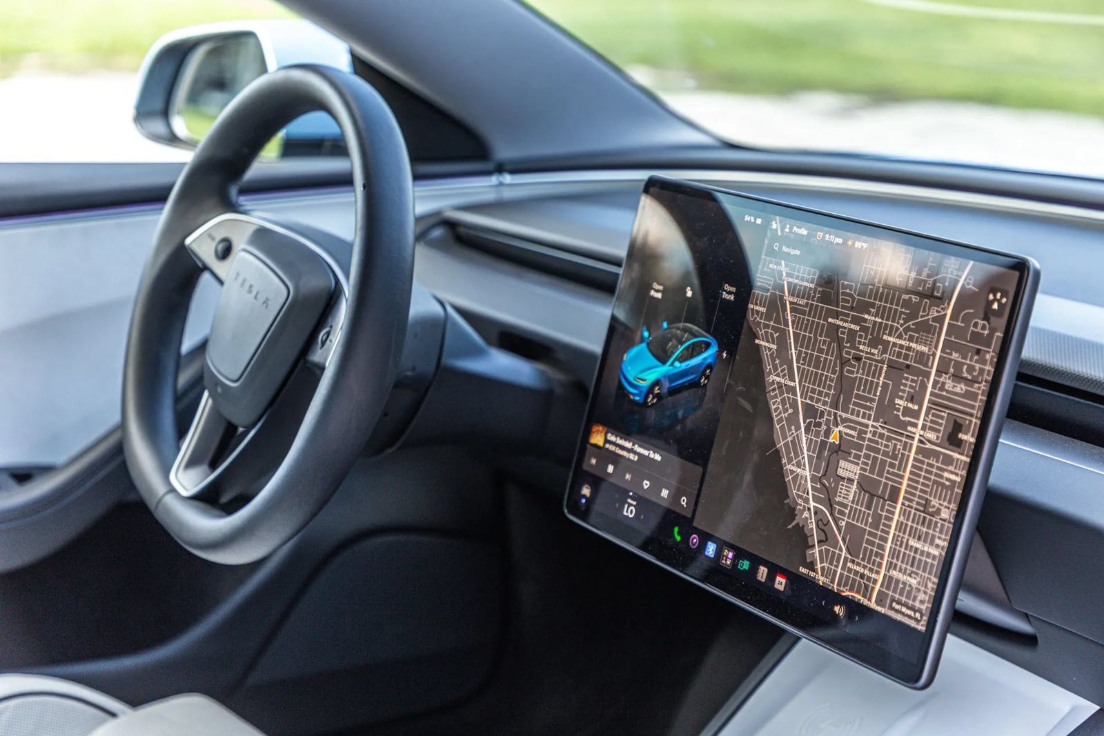 Used 2024 Tesla Model 3 Performance AWD/4WD image 31