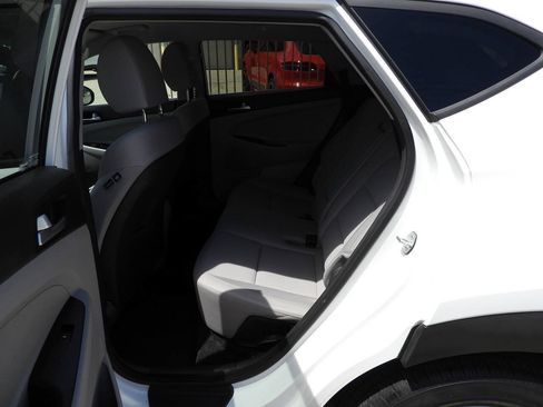 Used 2020 Hyundai Tucson Value FWD image 22