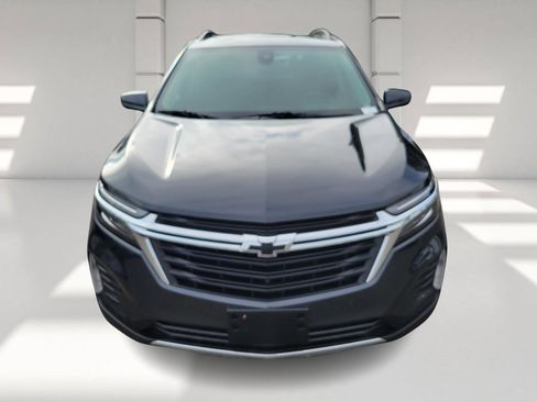 Used 2022 Chevrolet Equinox LT image 2