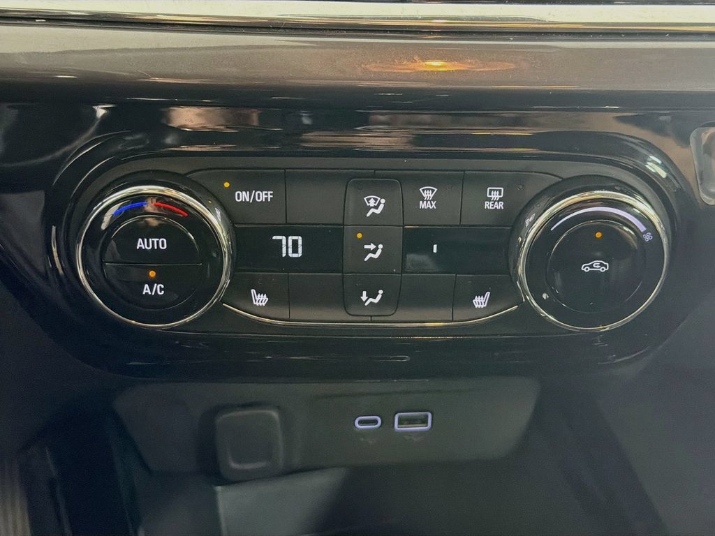 New 2026 Chevrolet Trax ACTIV FWD image 15