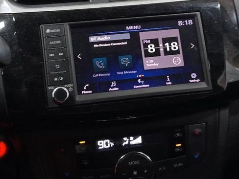 Used 2019 Nissan Sentra SV image 11