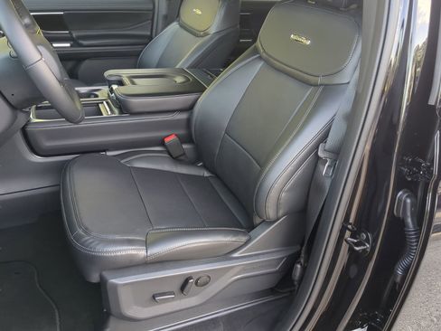 New 2026 Ford Expedition Platinum image 61