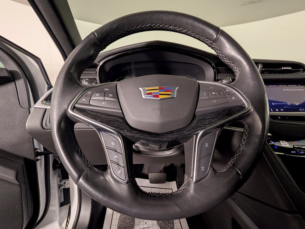 Used 2022 Cadillac XT5 Premium Luxury w/ Technology Package FWD image 35