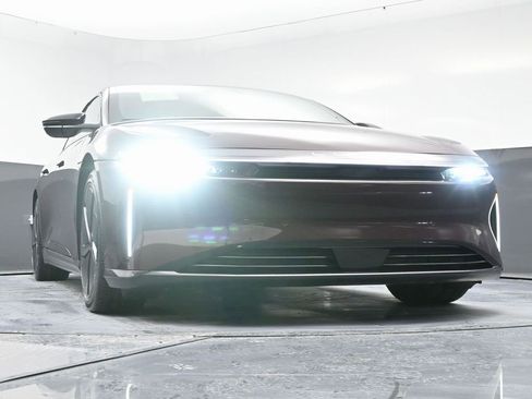 Used 2024 Lucid Air Touring image 49