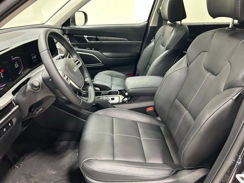 New 2025 Kia Telluride EX image 9