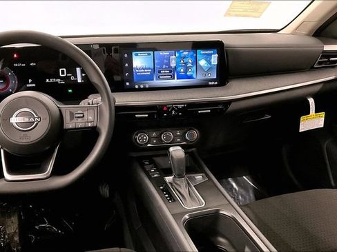 New 2026 Nissan Kicks S FWD image 8