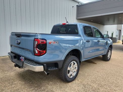 New 2025 Ford Ranger XLT w/ FX4 Off-Road Package AWD/4WD image 23