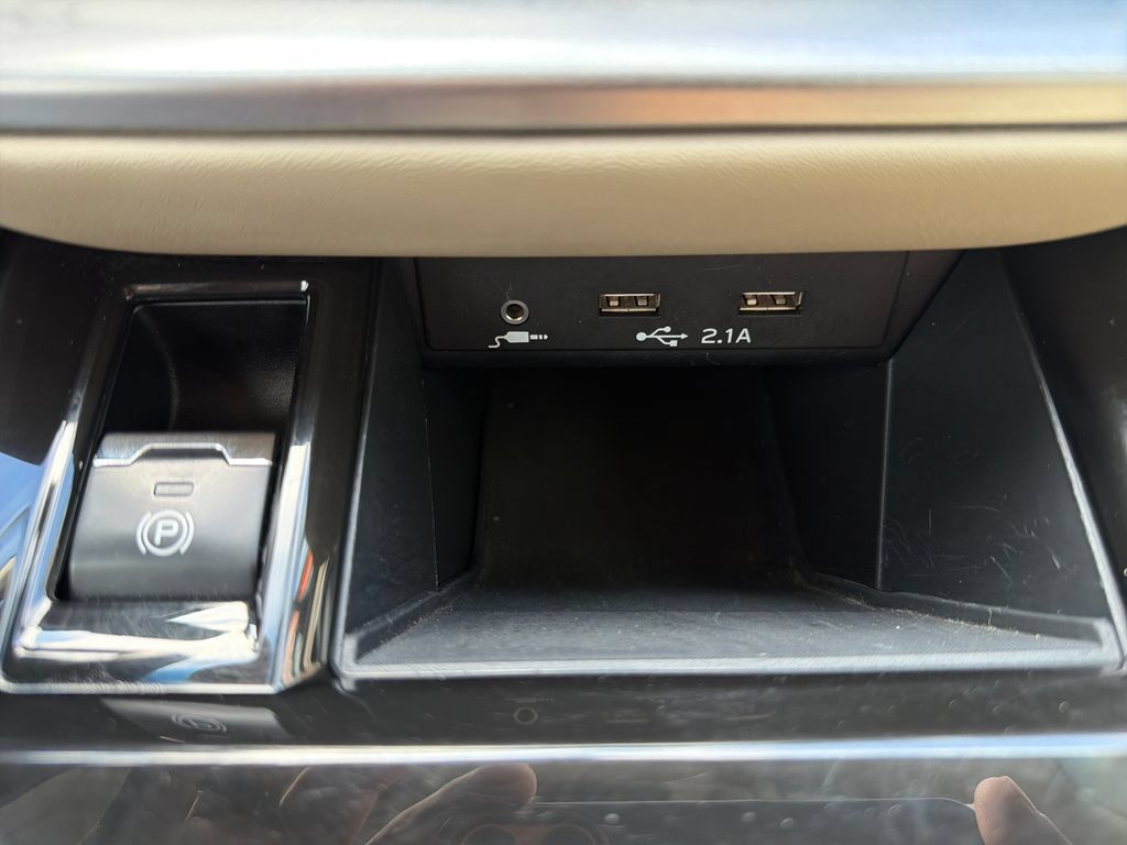 Used 2021 Subaru Outback Limited AWD/4WD image 45