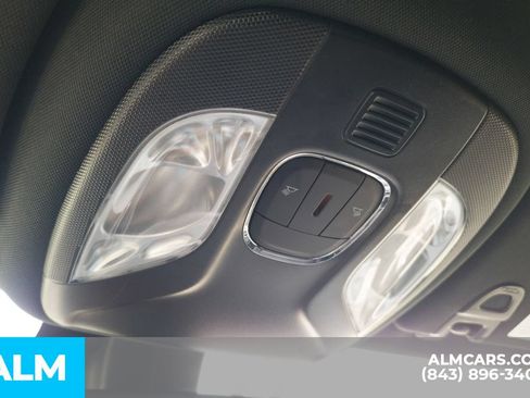 Used 2025 Jeep Compass Limited AWD/4WD image 35