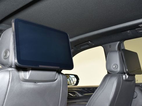 Used 2021 GMC Yukon Denali w/ Denali Premium Package image 42