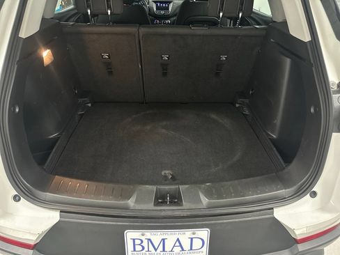 Used 2023 Chevrolet TrailBlazer LS FWD image 15