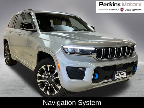 New 2025 Jeep Grand Cherokee Overland w/ Luxury Tech Group IV image 1
