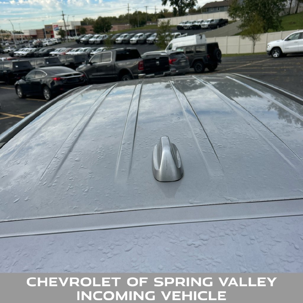 Used 2018 Chrysler Pacifica Touring Plus w/ Tire & Wheel Group FWD image 7