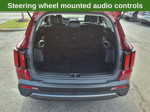 Used 2022 Kia Sorento S w/ Panoramic Sunroof Package image 30