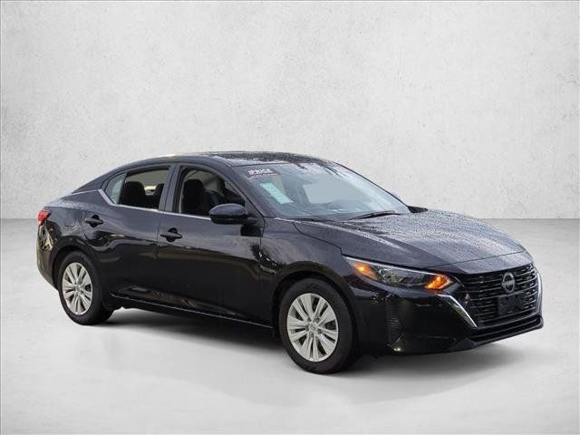 Used 2024 Nissan Sentra S FWD image 3