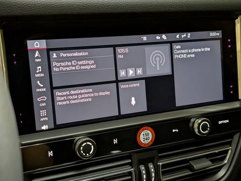 Certified 2026 Porsche Macan image 35