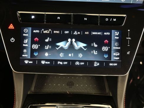 Used 2023 Maserati Grecale Modena image 31