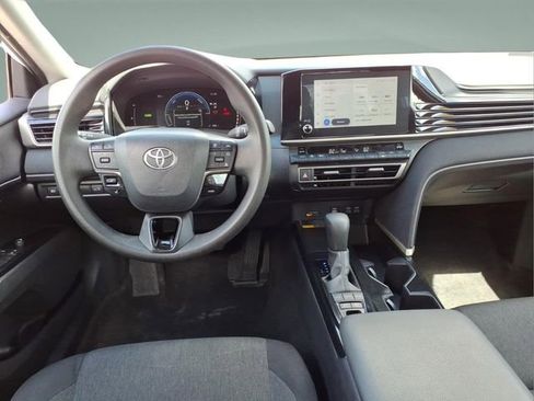 Certified 2025 Toyota Camry LE FWD image 17