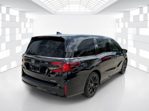 Used 2025 Honda Odyssey Sport-L image 7