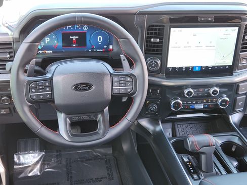 Used 2025 Ford F150 Raptor AWD/4WD image 26