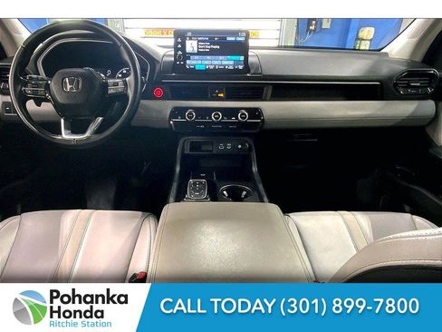 Used 2025 Honda Pilot EX-L image 16