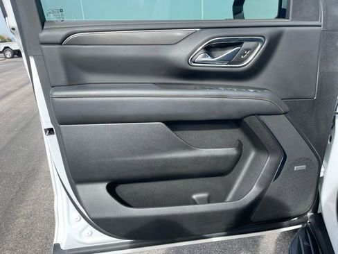 Used 2023 GMC Yukon AT4 w/ Technology Package image 20