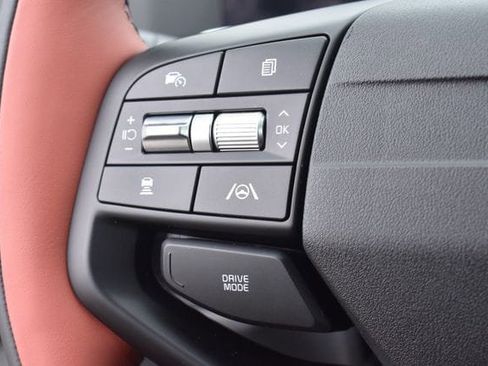 New 2026 Kia Sportage SX Prestige AWD/4WD image 30