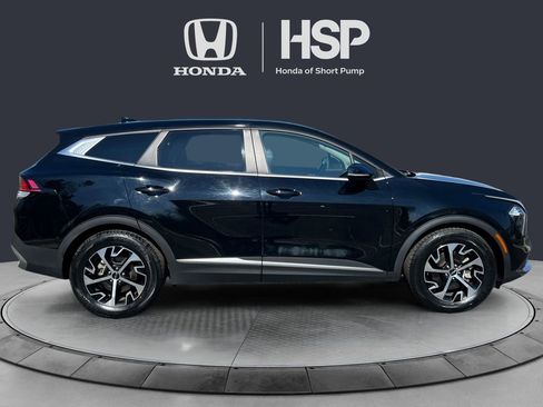 Used 2023 Kia Sportage EX image 6