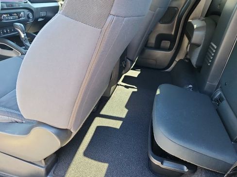 Certified 2023 Nissan Frontier SV w/ SV Convenience Package AWD/4WD image 8