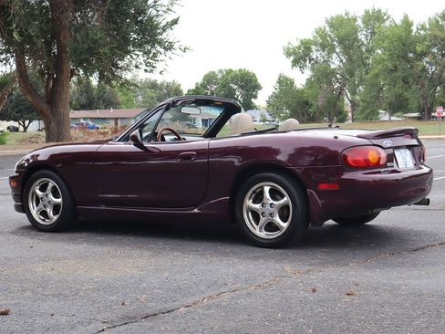 Used 2000 MAZDA MX-5 Miata RWD image 7