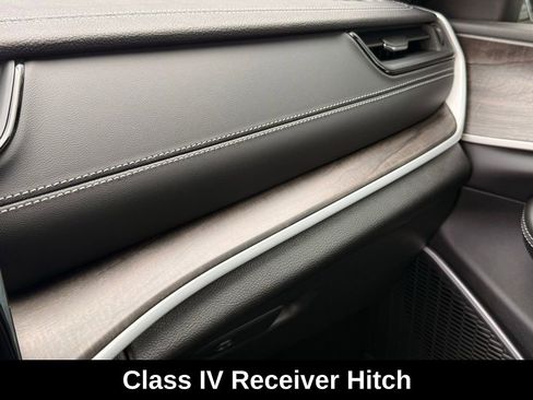 New 2026 Jeep Grand Cherokee Limited image 22