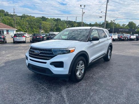 Used 2020 Ford Explorer XLT RWD image 5