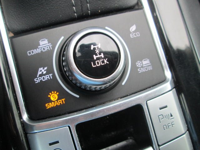 Used 2022 Kia Telluride EX w/ EX Premium Package AWD/4WD image 18