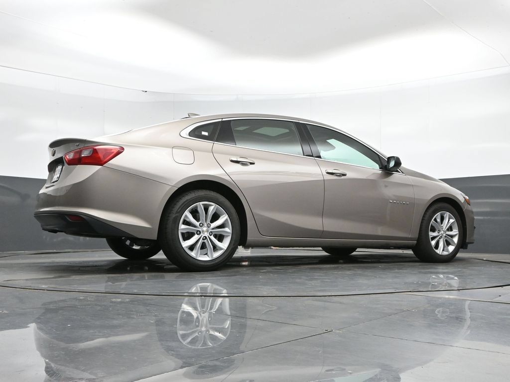 Used 2024 Chevrolet Malibu LT FWD image 42