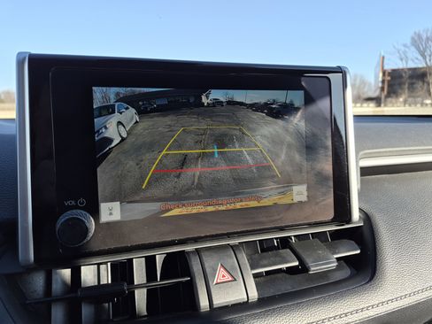 Used 2023 Toyota RAV4 XLE w/ Convenience Package image 25