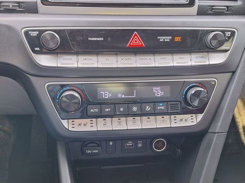 Used 2018 Hyundai Sonata Limited w/ Limited Ultimate Package 03 image 25