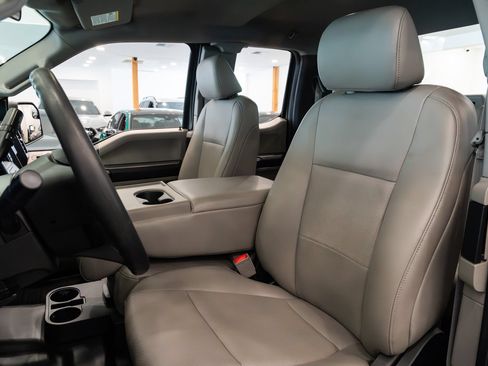 Used 2018 Ford F150 XL w/ Equipment Group 101A Mid AWD/4WD image 16