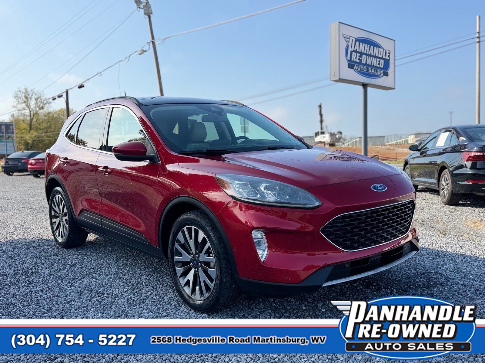 Used 2020 Ford Escape Titanium AWD/4WD image 1