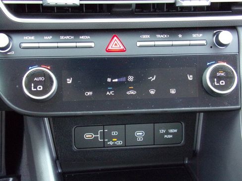 Used 2025 Hyundai Sonata SEL AWD/4WD image 32